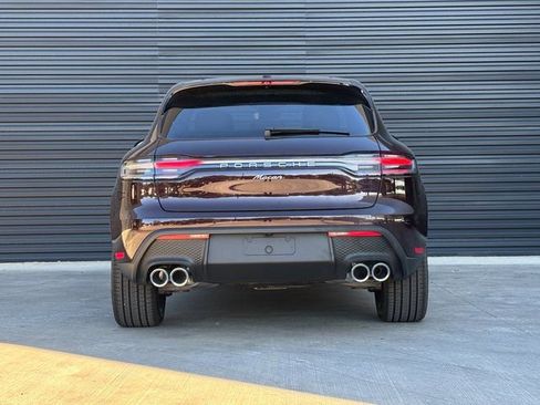 Certified 2026 Porsche Macan image 6