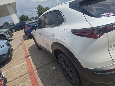 Used 2021 MAZDA CX-30 FWD 2.5 S image 5