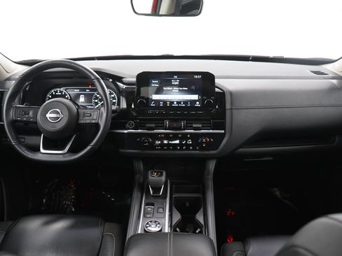 Used 2023 Nissan Pathfinder SL w/ SL Premium Package AWD/4WD image 14
