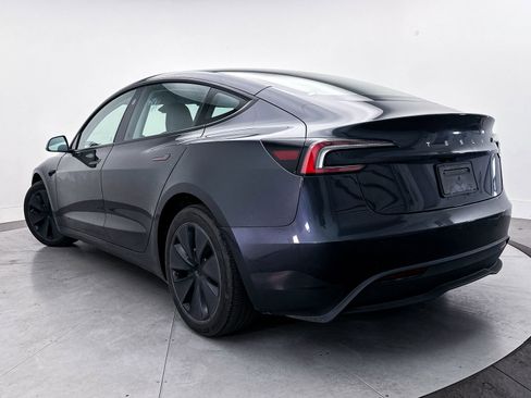 Used 2024 Tesla Model 3 Standard Range RWD image 2