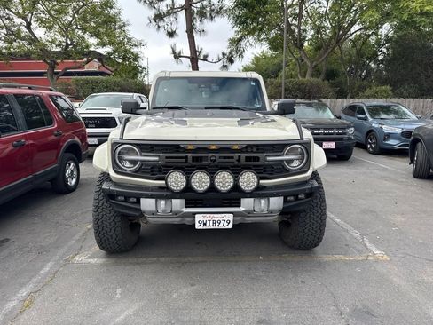 Used 2025 Ford Bronco Raptor AWD/4WD image 17
