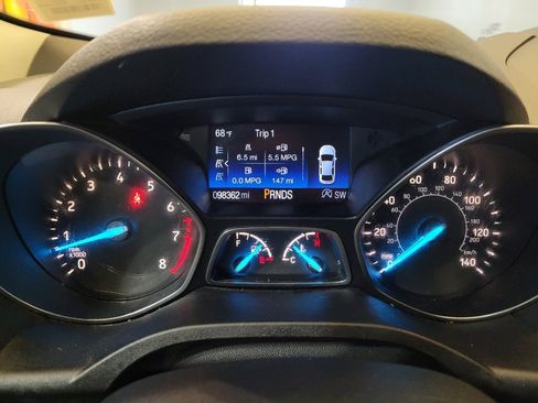 Used 2018 Ford Escape SEL image 23