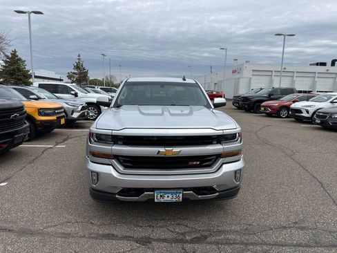 Used 2017 Chevrolet Silverado 1500 LT w/ All Star Edition AWD/4WD image 2