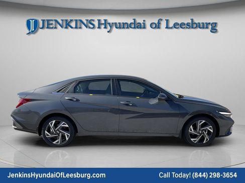 New 2026 Hyundai Elantra Limited image 3