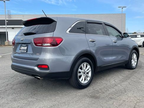 Used 2019 Kia Sorento L image 8