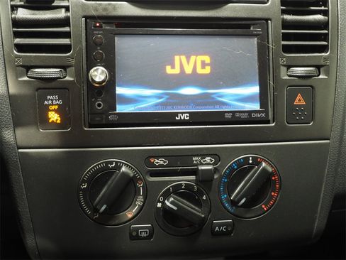 Used 2011 Nissan Versa 1.8 S w/ PWR Plus Pkg image 17