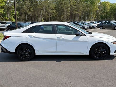 New 2026 Hyundai Elantra Sport image 5