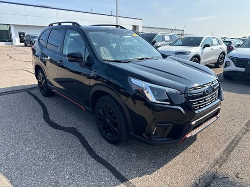 Used 2023 Subaru Forester Sport AWD/4WD image 4
