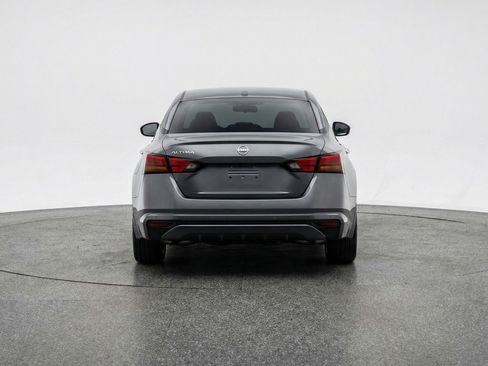 Used 2025 Nissan Altima 2.5 SV image 7