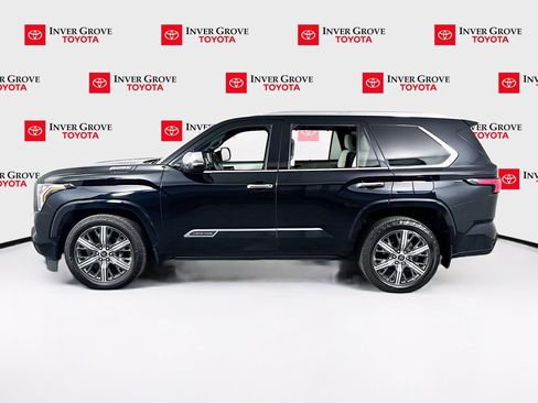 Used 2023 Toyota Sequoia Capstone AWD/4WD image 8