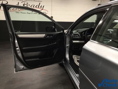 Used 2016 Subaru Legacy 2.5i Premium image 19