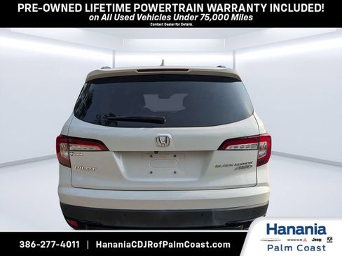 Used 2021 Honda Pilot Black Edition image 4