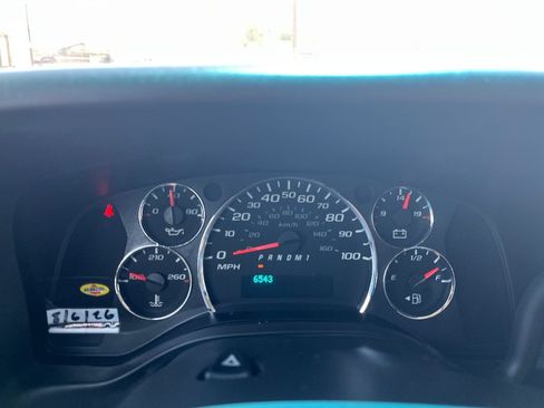 Used 2017 Chevrolet Express 3500 LT w/ LT Preferred Equipment Group RWD image 19