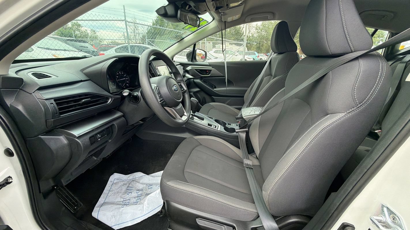 Used 2024 Subaru Impreza 2.0i AWD/4WD image 17