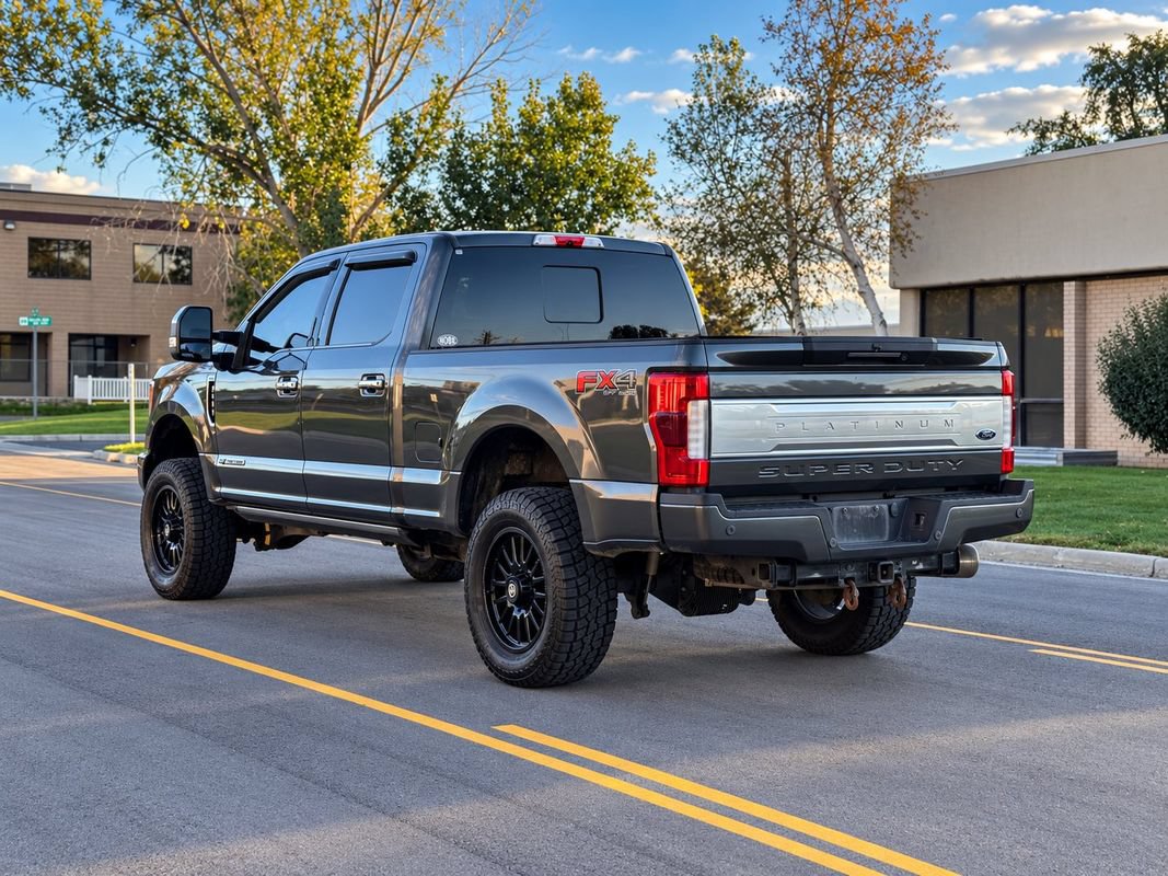 Used 2019 Ford F350 Platinum w/ Platinum Ultimate Package AWD/4WD image 3