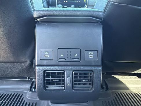 Used 2023 Subaru Solterra AWD image 12