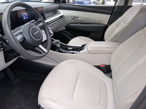 Used 2025 Hyundai Tucson SEL FWD image 9