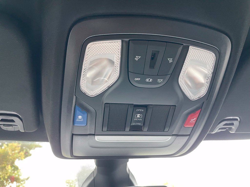 Used 2023 RAM 1500 Big Horn AWD/4WD image 18