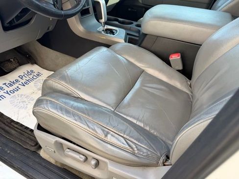 Used 2010 Toyota Sequoia Limited image 28