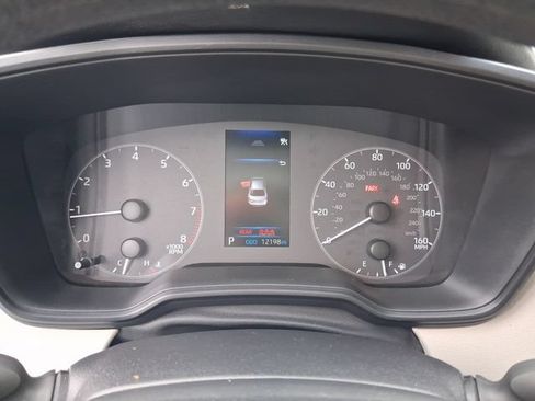 Used 2025 Toyota Corolla LE FWD image 16