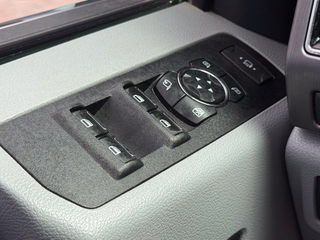Used 2022 Ford F250 Limited AWD/4WD image 30