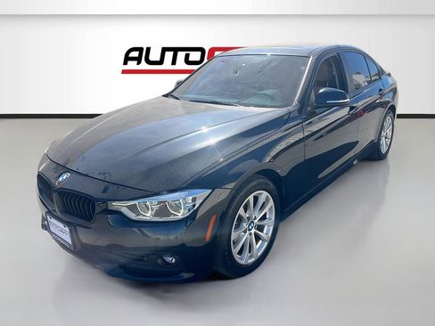 Used 2018 BMW 320i 320i image 3