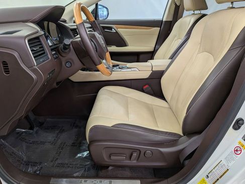 Used 2018 Lexus RX 350L Premium w/ Premium Package image 14
