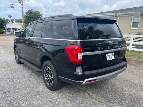 Certified 2024 Ford Expedition XLT AWD/4WD image 7