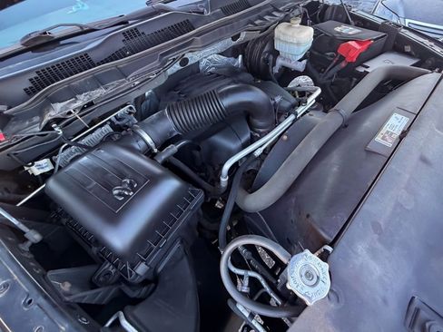 Used 2013 RAM 2500 Tradesman w/ Chrome Appearance Group image 31