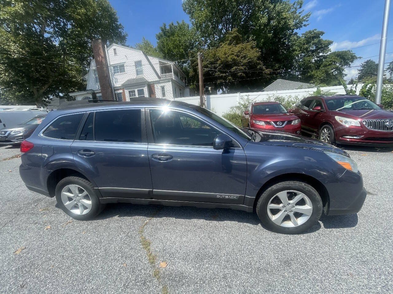 Used 2013 Subaru Outback 2.5i Premium AWD/4WD image 5