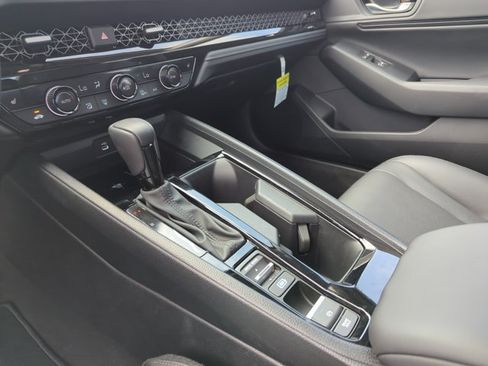 Used 2026 Honda Accord EX-L image 15