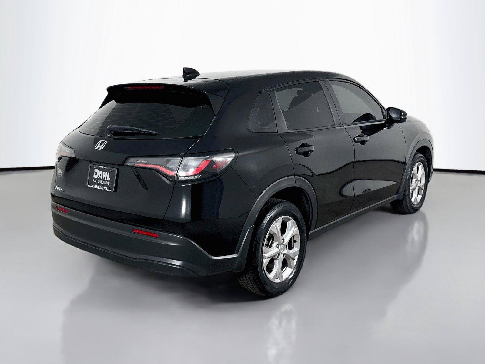 Used 2023 Honda HR-V LX image 13