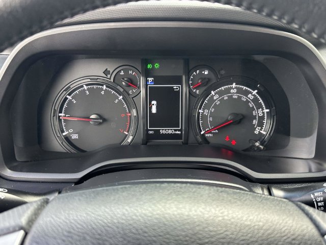 Used 2021 Toyota 4Runner SR5 AWD/4WD image 13