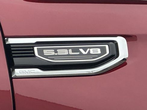 Certified 2023 GMC Sierra 1500 SLT image 5