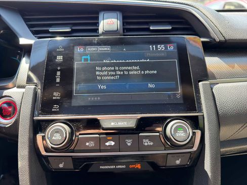 Used 2018 Honda Civic EX image 16