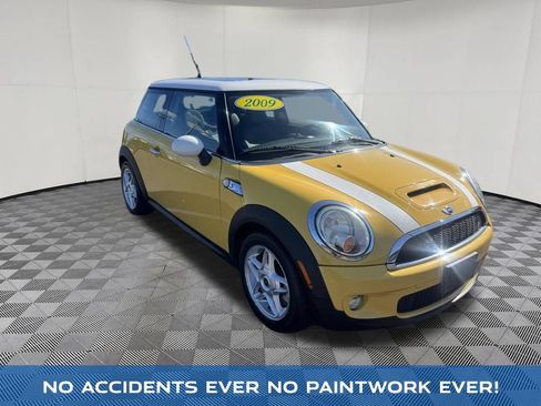 Used 2009 MINI Cooper S FWD image 3