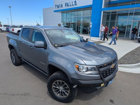 Used 2018 Chevrolet Colorado ZR2 AWD/4WD image 4