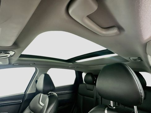 Used 2023 Hyundai Tucson Limited AWD/4WD image 27