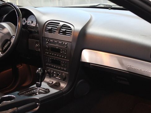 Used 2004 Ford Thunderbird RWD image 39
