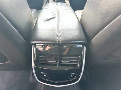 Used 2019 Cadillac XTS Luxury FWD image 13