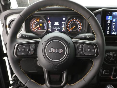 Used 2024 Jeep Wrangler Sport S image 16