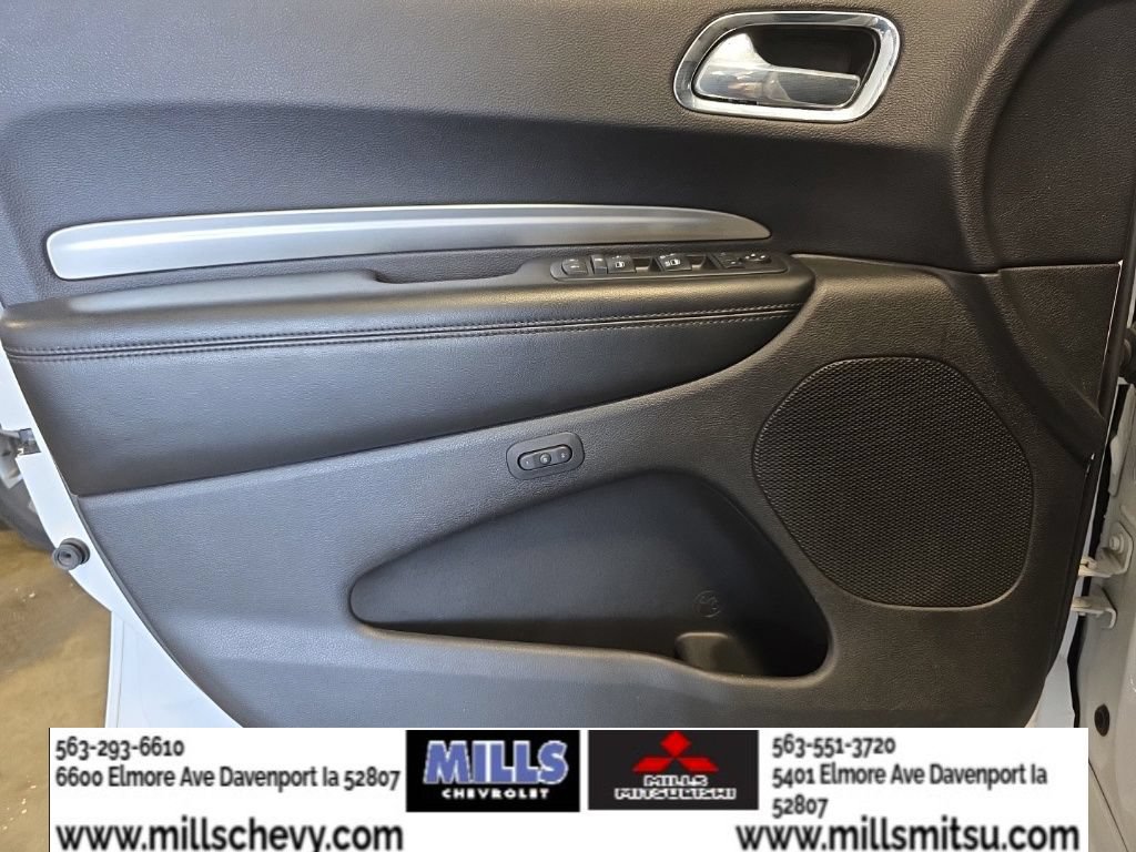 Used 2017 Dodge Durango GT w/ Blacktop Package AWD/4WD image 14