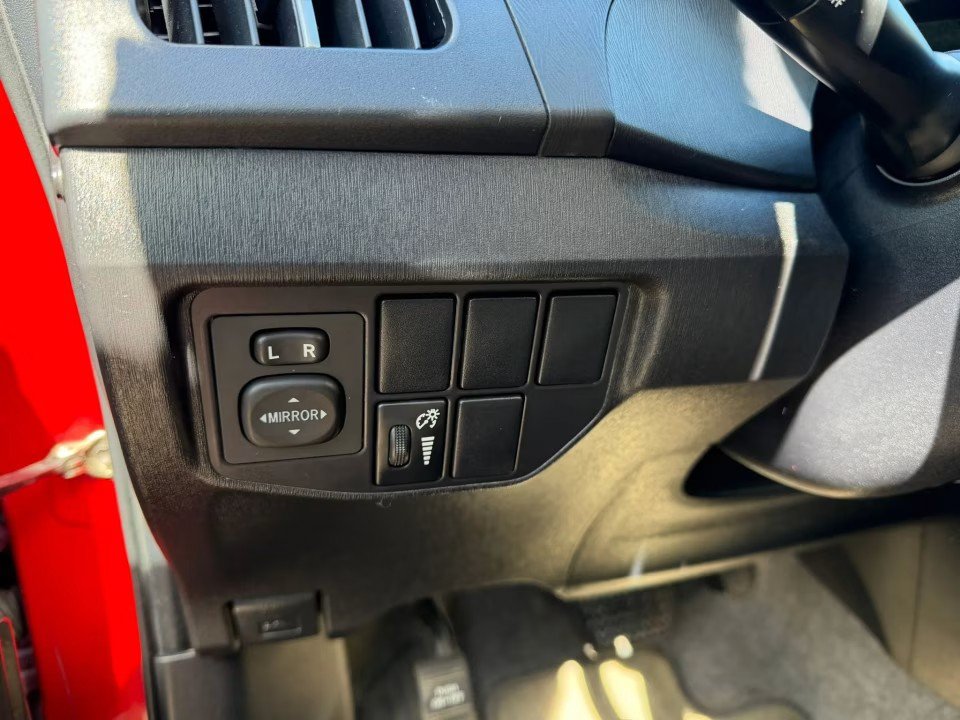 Used 2012 Toyota Prius Three FWD image 20