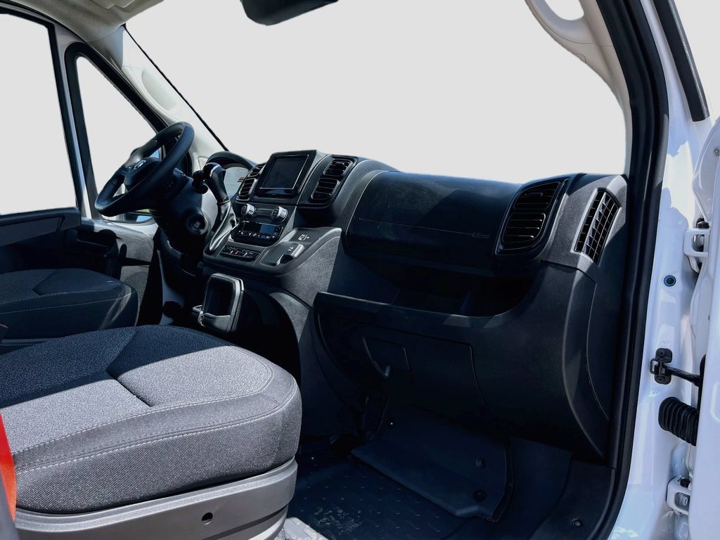 Used 2025 RAM ProMaster 1500 FWD image 25