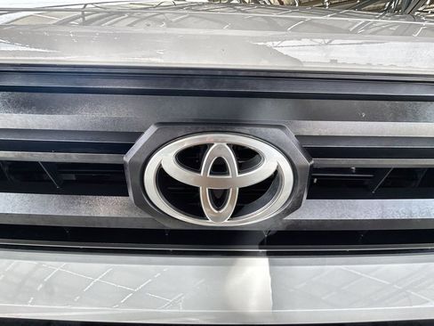 Used 2025 Toyota Tacoma SR5 image 30