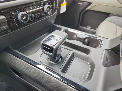 New 2026 Chevrolet Silverado 1500 ZR2 AWD/4WD image 19