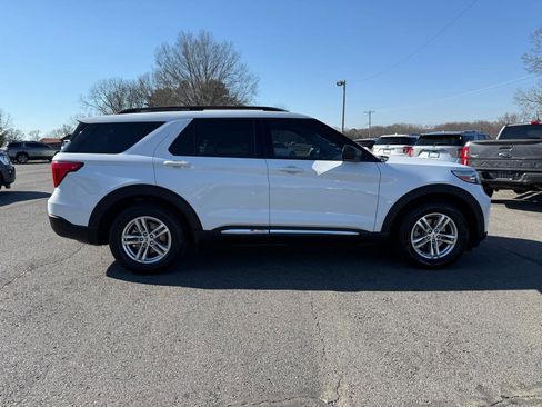 Used 2020 Ford Explorer XLT image 7