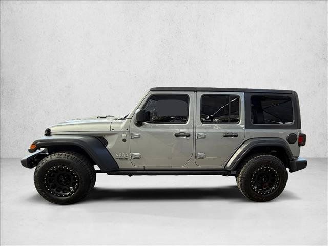 Used 2018 Jeep Wrangler Unlimited Sport S AWD/4WD image 2