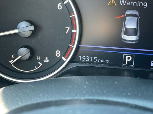 Used 2025 Nissan Altima 2.5 SV image 41