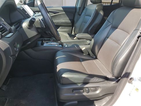 Used 2020 Honda Ridgeline RTL-E image 16